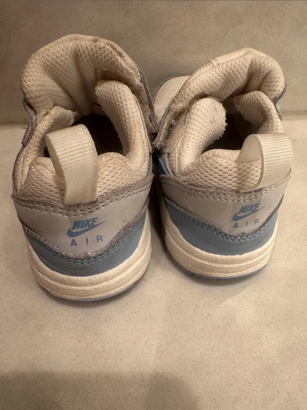 Nike Kids White and Light Blue Casual Sneakers